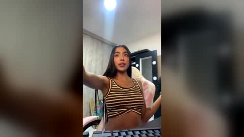 Snapshot of lennoxgreer chatting on July 20, 2026, 11:51 pm lennoxgreer online show from July 20, 2026, 11:51 pm