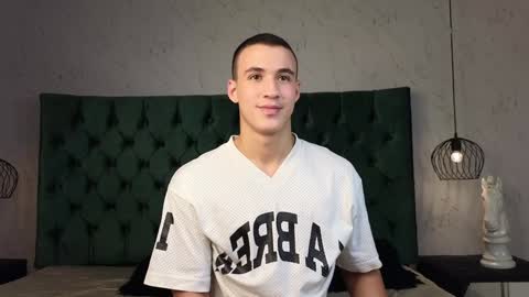 leo online show from December 5, 2024, 1:25 am