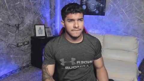 Snapshot of leo_taro chatting on October 22, 2025, 12:11 am Leo independent model online show from October 22, 2025, 12:11 am