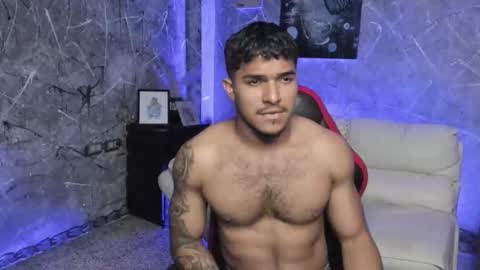 Snapshot of leo_taro chatting on November 1, 2025, 12:01 am Leo independent model online show from November 1, 2025, 12:01 am