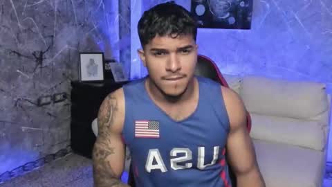 Snapshot of leo_taro chatting on November 9, 2025, 9:24 pm Leo independent model online show from November 9, 2025, 9:24 pm