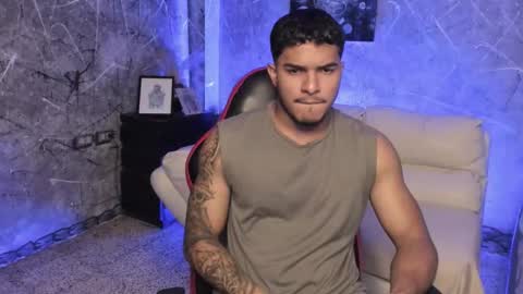 Snapshot of leo_taro chatting on November 18, 2025, 12:05 am Leo independent model online show from November 18, 2025, 12:05 am