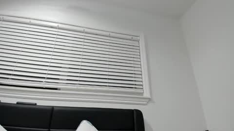 leo_wildd online show from September 16, 2025, 10:38 am