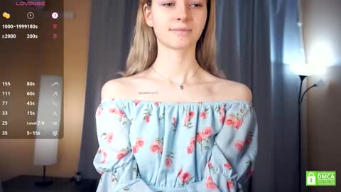 Snapshot of leolakorner chatting on February 6, 2026, 7:28 pm Hello Im Roxy Im just starting my journey here so lets get acquainted online show from February 6, 2026, 7:28 pm