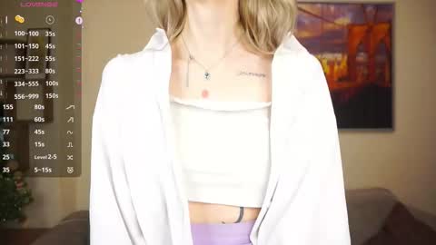 Snapshot of leolakorner chatting on February 24, 2026, 6:28 pm Hello Im Roxy Im just starting my journey here so lets get acquainted online show from February 24, 2026, 6:28 pm