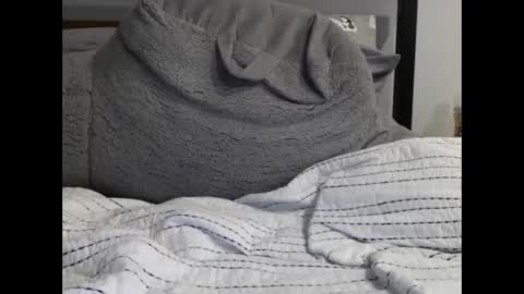 Snapshot of leologan chatting on January 19, 2025, 11:12 am leologan online show from January 19, 2025, 11:12 am