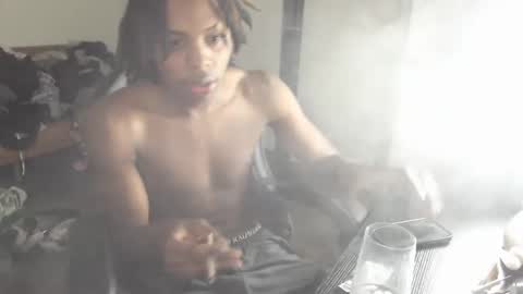 LeoMalonee online show from January 12, 2025, 12:01 pm