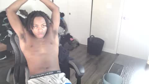 LeoMalonee online show from January 14, 2025, 10:44 pm