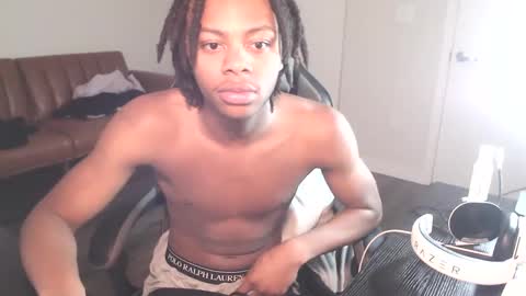 LeoMalonee online show from January 23, 2025, 12:14 am