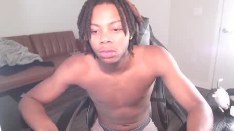 LeoMalonee online show from January 24, 2025, 9:58 pm