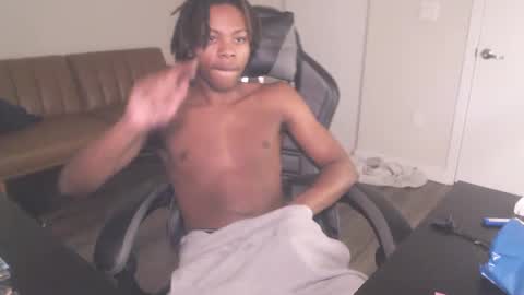 LeoMalonee online show from February 8, 2025, 5:29 am