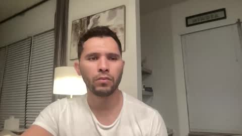 Snapshot of leoman2303 chatting on January 8, 2026, 11:34 am Leo G online show from January 8, 2026, 11:34 am