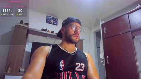 Leon Hart online show from December 21, 2024, 3:47 am