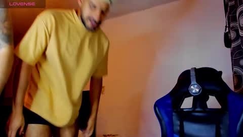 Leon Hart online show from October 18, 2025, 11:27 pm