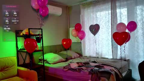 Snapshot of leon_yuugen chatting on February 15, 2025, 11:17 am Leon online show from February 15, 2025, 11:17 am