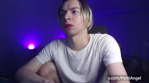 Snapshot of leon_yuugen chatting on September 23, 2025, 4:10 pm Leon online show from September 23, 2025, 4:10 pm