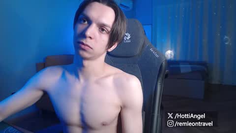 Snapshot of leon_yuugen chatting on February 27, 2026, 6:19 pm Leon online show from February 27, 2026, 6:19 pm