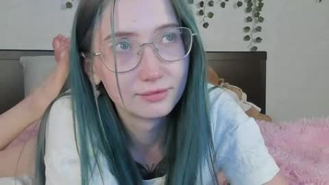 Leona online show from May 29, 2026, 10:13 am