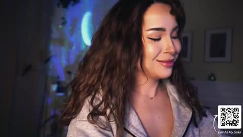 Snapshot of leonamell chatting on February 24, 2025, 12:09 am Leo online show from February 24, 2025, 12:09 am