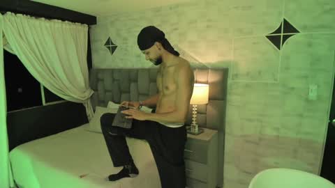 Leonard online show from December 4, 2024, 5:49 am
