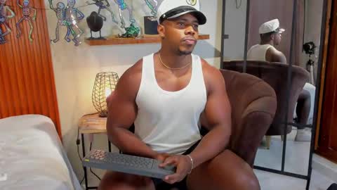 Leandro jones online show from September 24, 2025, 11:30 pm