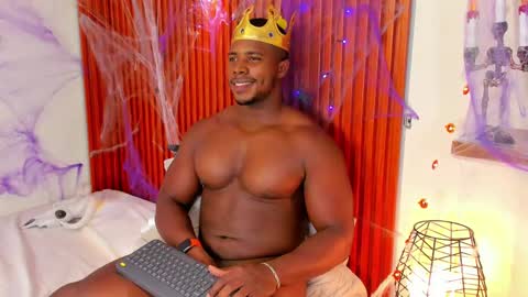 Leandro jones online show from October 30, 2025, 4:47 am