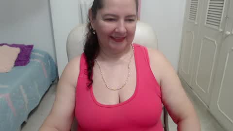 Snapshot of leonela_69 chatting on July 14, 2026, 12:35 am leonela online show from July 14, 2026, 12:35 am