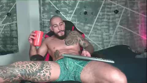 ANDRES online show from November 18, 2025, 11:37 pm
