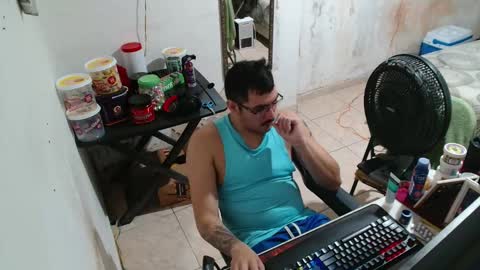 leonino231 online show from January 12, 2026, 9:42 pm