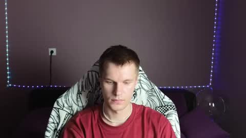 Leon online show from December 30, 2024, 9:05 am