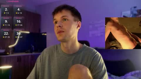 Leon online show from March 19, 2026, 1:42 am