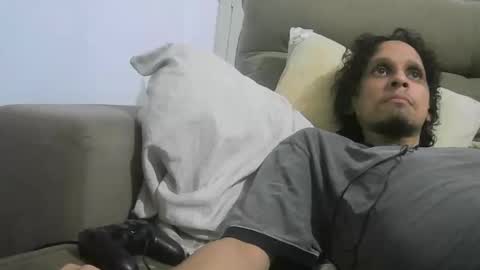 leonnxv online show from March 12, 2025, 1:25 am