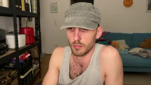 Leon online show from June 3, 2026, 8:47 pm