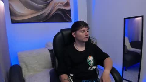 Leo  online show from February 11, 2026, 4:06 am