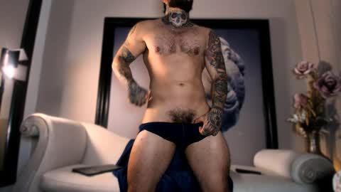 Snapshot of leosalvatore_ chatting on January 3, 2025, 7:50 pm Leo Salvatore online show from January 3, 2025, 7:50 pm