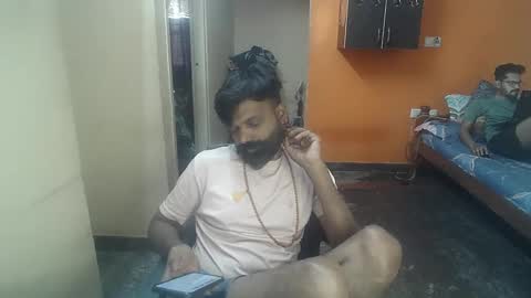 Snapshot of leosbroad chatting on February 18, 2025, 7:10 am Leo online show from February 18, 2025, 7:10 am