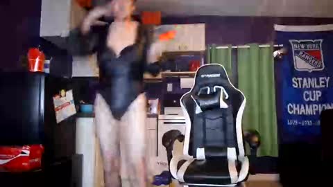 Keith online show from November 5, 2025, 9:31 am