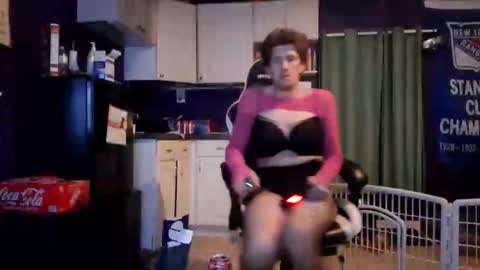 Keith online show from December 2, 2025, 6:41 am