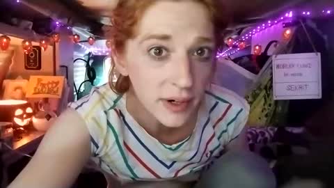 LesleyGumGrass- The Boring Trans girl online show from September 8, 2025, 5:45 pm