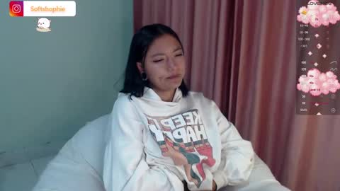 Snapshot of leslie__anderson chatting on February 19, 2025, 10:45 am Leslie online show from February 19, 2025, 10:45 am