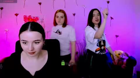 leslie_bird online show from March 8, 2026, 10:08 am