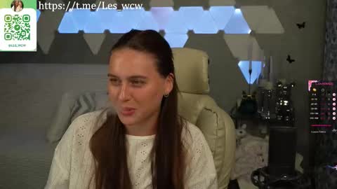 LeslieKorfs online show from September 29, 2025, 10:58 pm