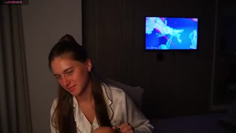 LeslieKorfs online show from June 26, 2026, 10:58 pm