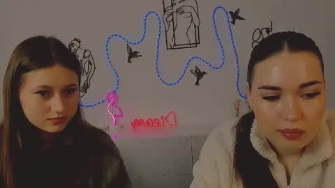 Snapshot of lesly_chilli chatting on February 8, 2026, 10:18 am lesly_chilli online show from February 8, 2026, 10:18 am