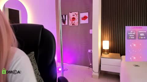 Lesly  online show from July 1, 2026, 5:09 am