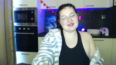 Snapshot of lesssi_ chatting on March 8, 2025, 5:49 am Alison online show from March 8, 2025, 5:49 am