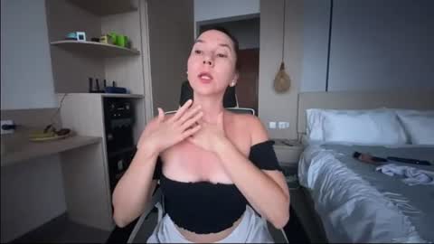 lessya_magic online show from August 7, 2026, 10:06 am