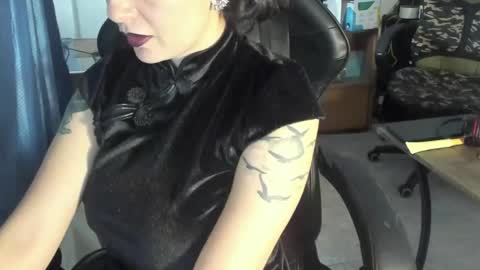 lestatdlion online show from April 1, 2026, 1:41 pm