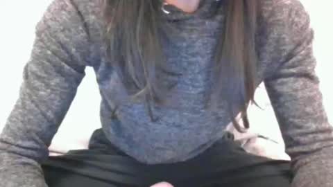 lets_play143 online show from April 8, 2026, 5:18 am