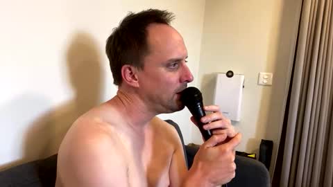 lilithgaze online show from January 14, 2026, 2:06 am